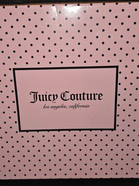New in box Women's 3-piece Juicy Couture Wristlet Set